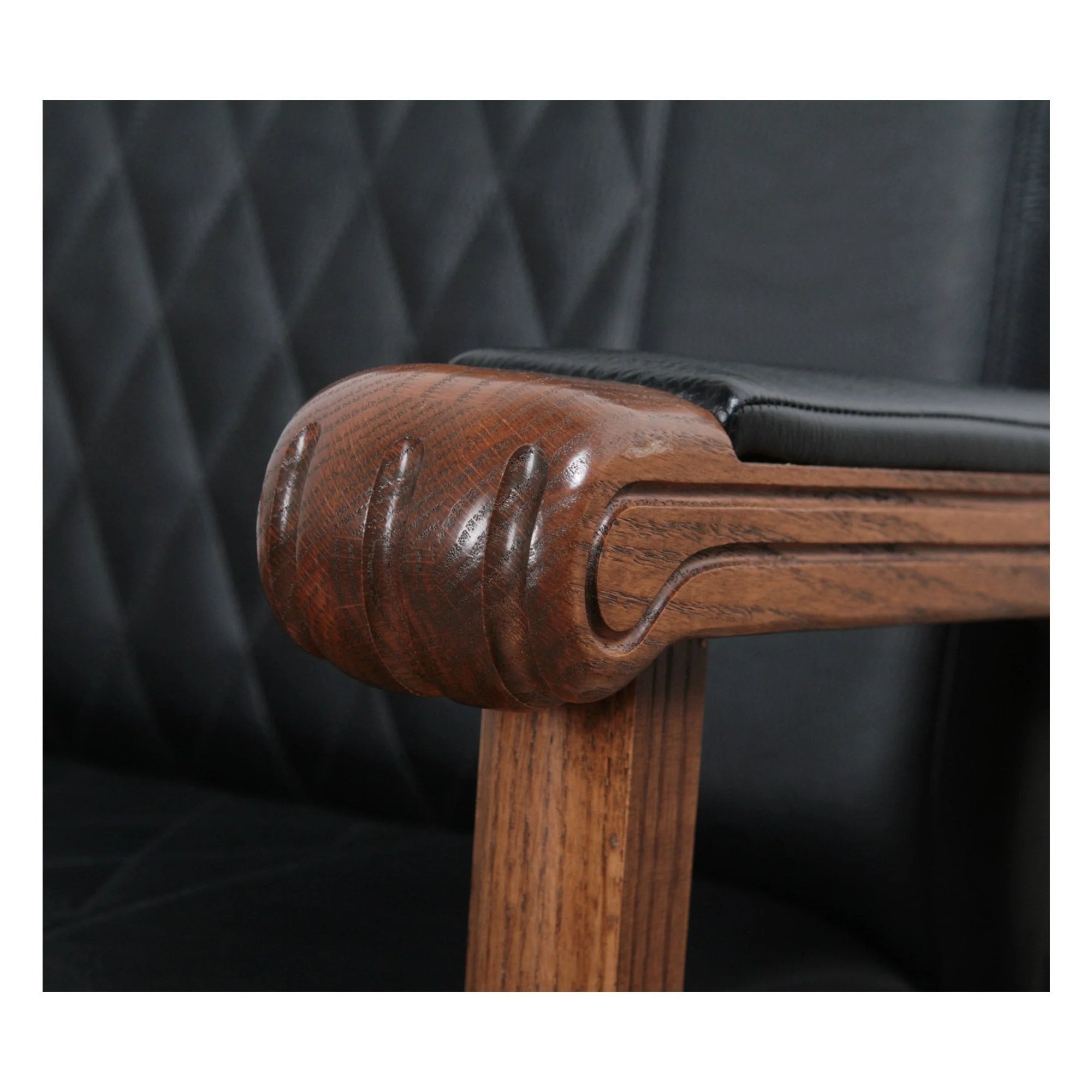 Cavalier Barber Chair B2 B220 - Image 6