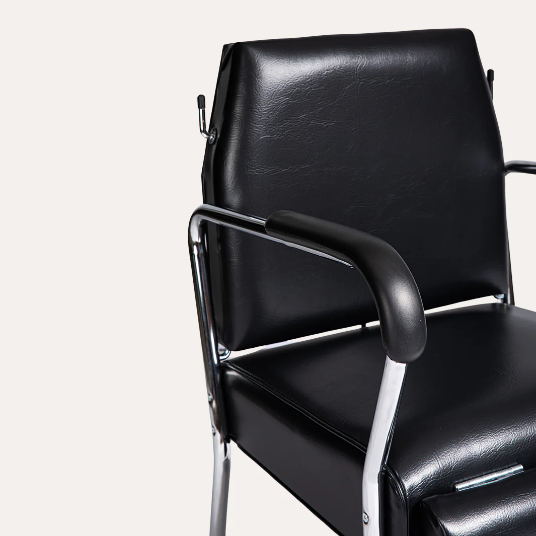 Duality Shampoo Chair with Leg Rest - Image 4