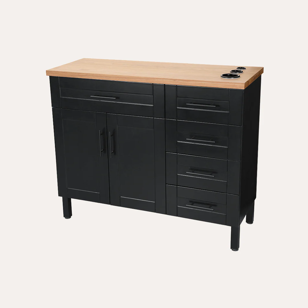 Midtown Styling Station - Image 15