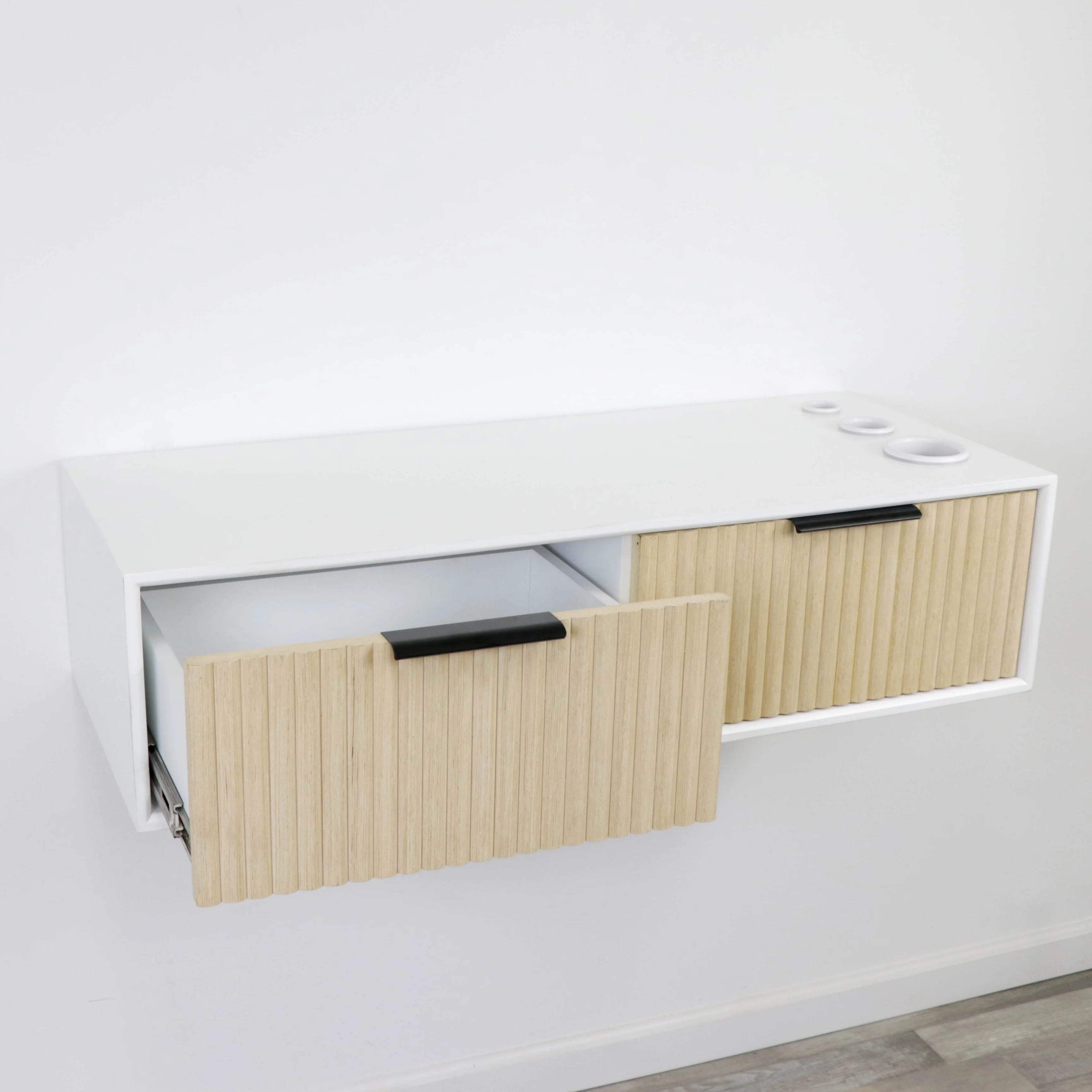 Nouveau Tambour Wall Mounted Station - Image 28