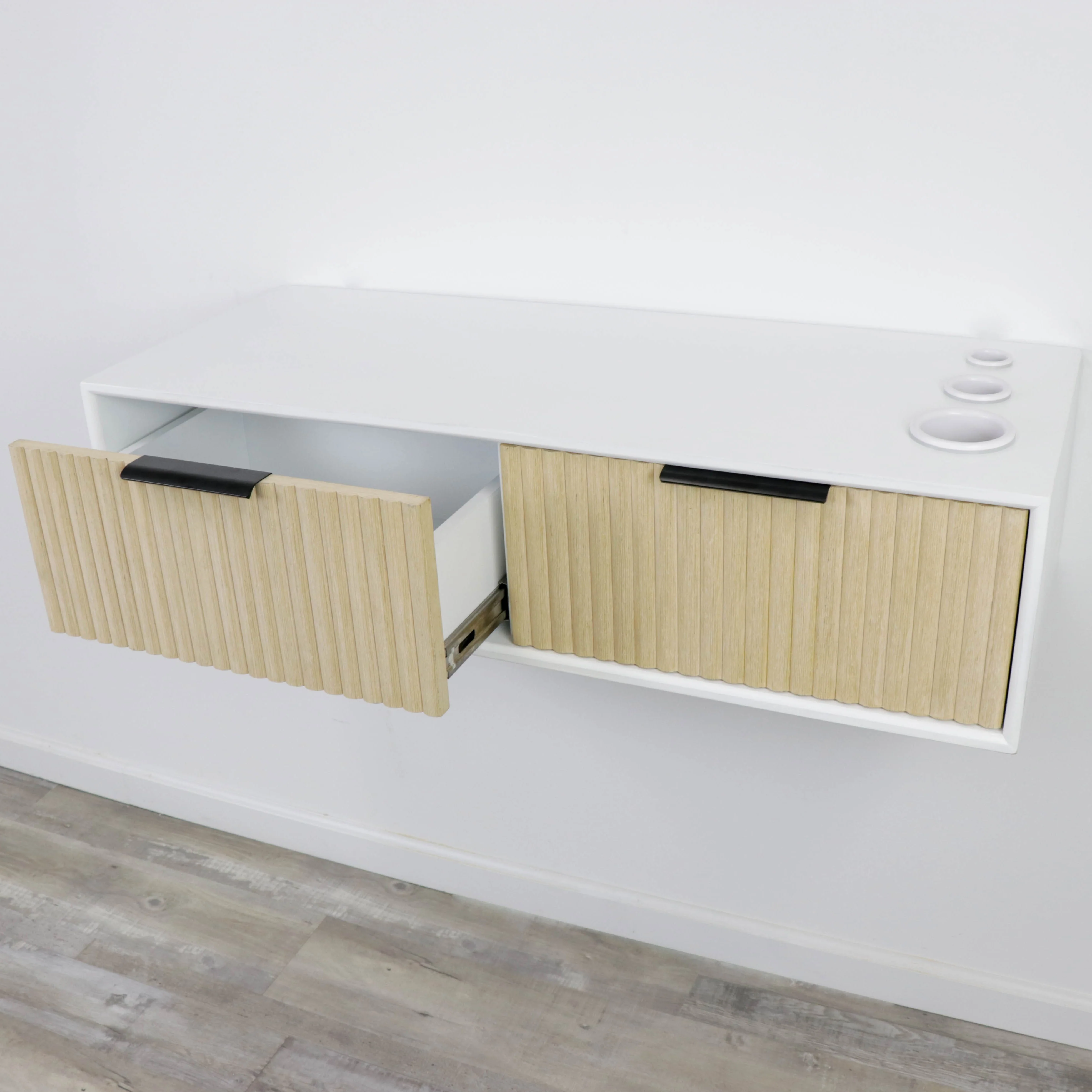 Nouveau Tambour Wall Mounted Station - Image 48