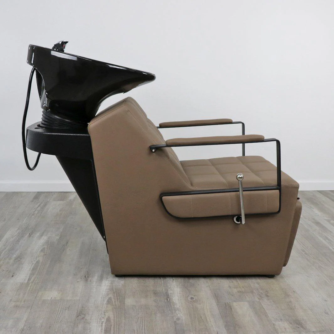 Savannah Shampoo Bowl and Chair - Image 5