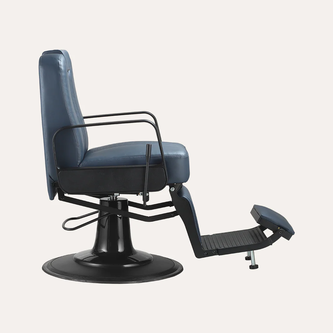 Titan Barber Chair - Image 2