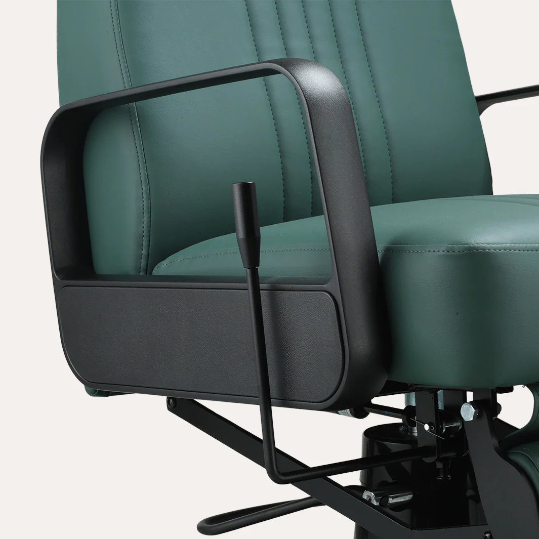 Titan Barber Chair - Image 30