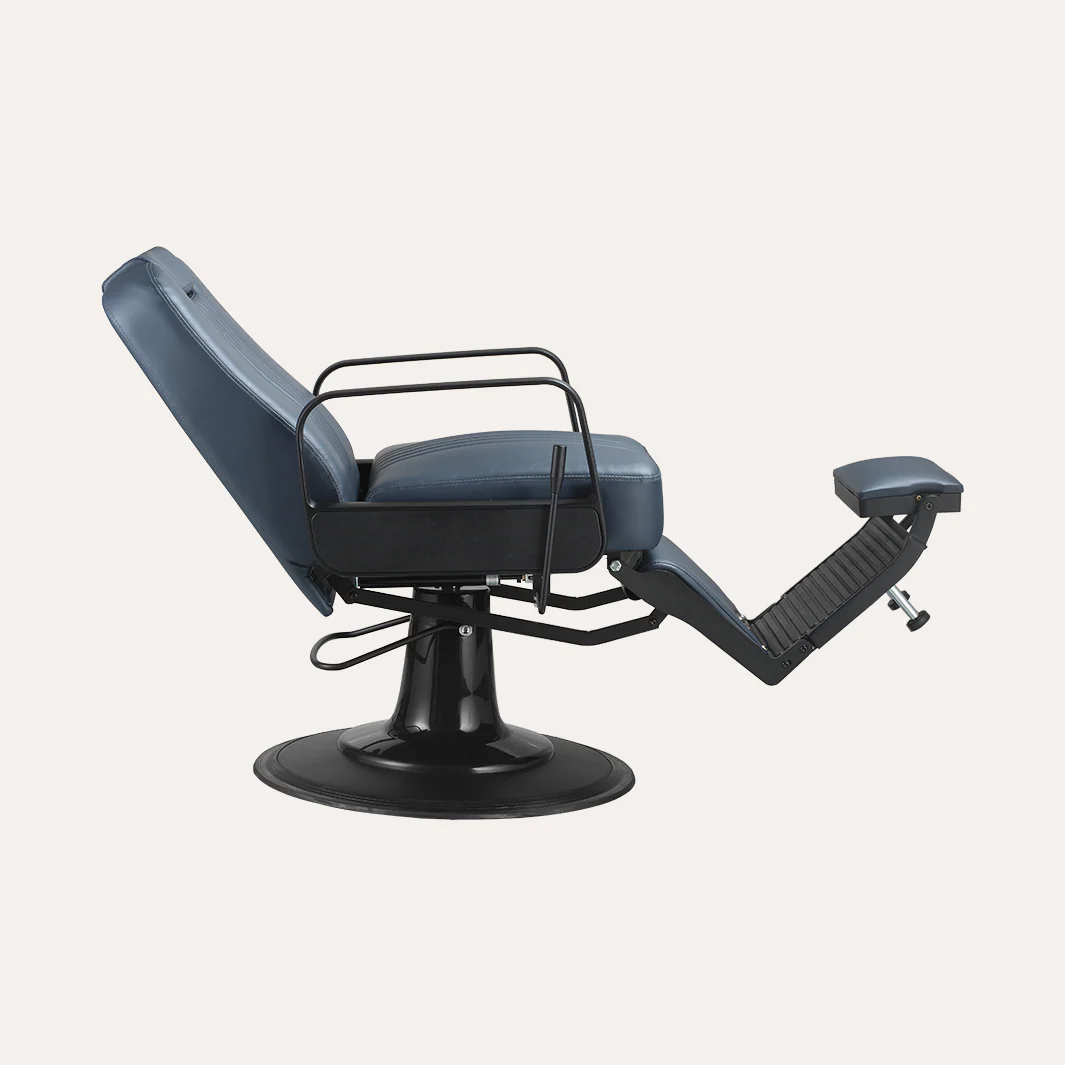 Titan Barber Chair - Image 4